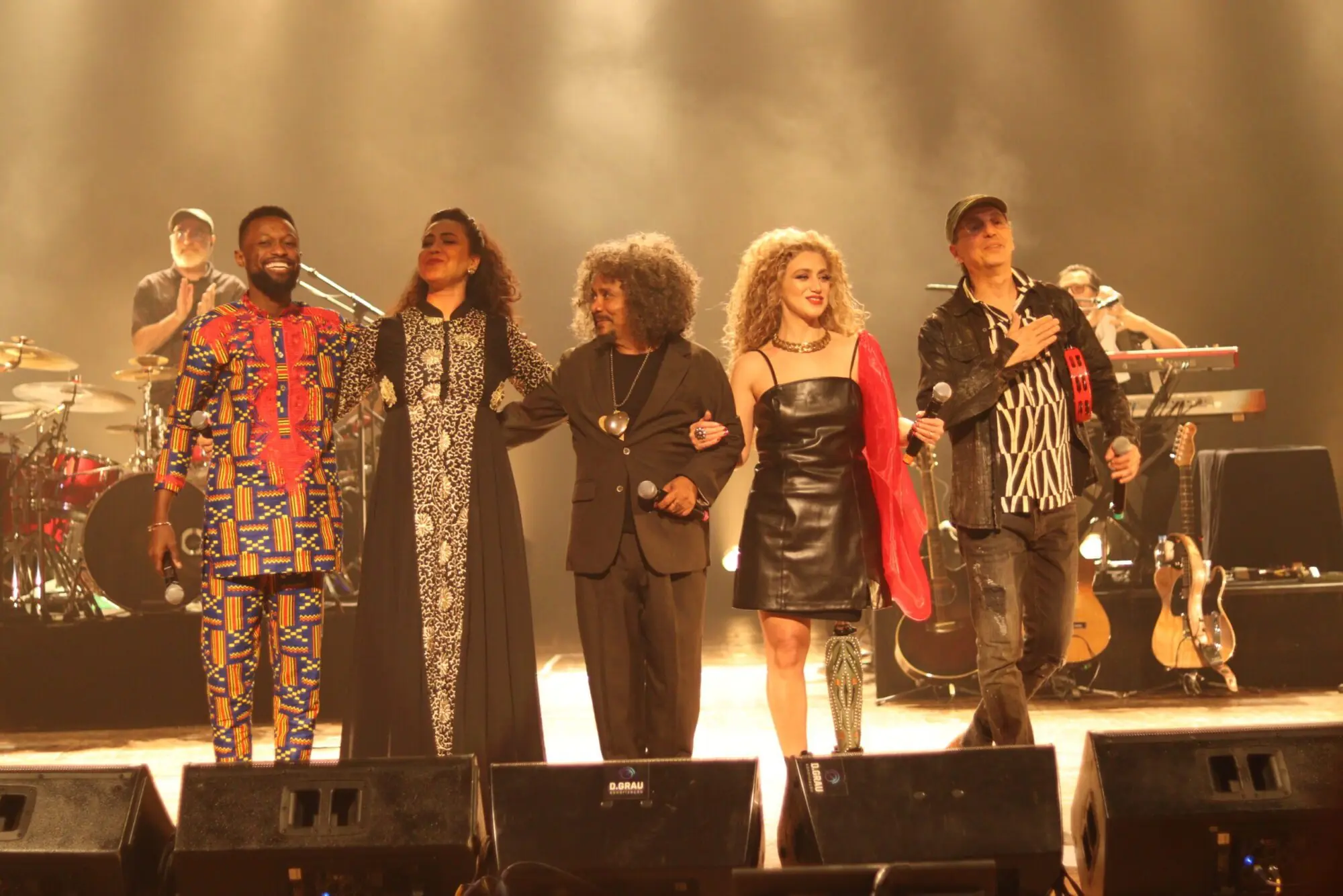 Foto com os participantes do festival Migrafest